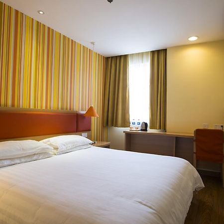Home Inn Changchun Dajing Road Ouya Outlets Kültér fotó