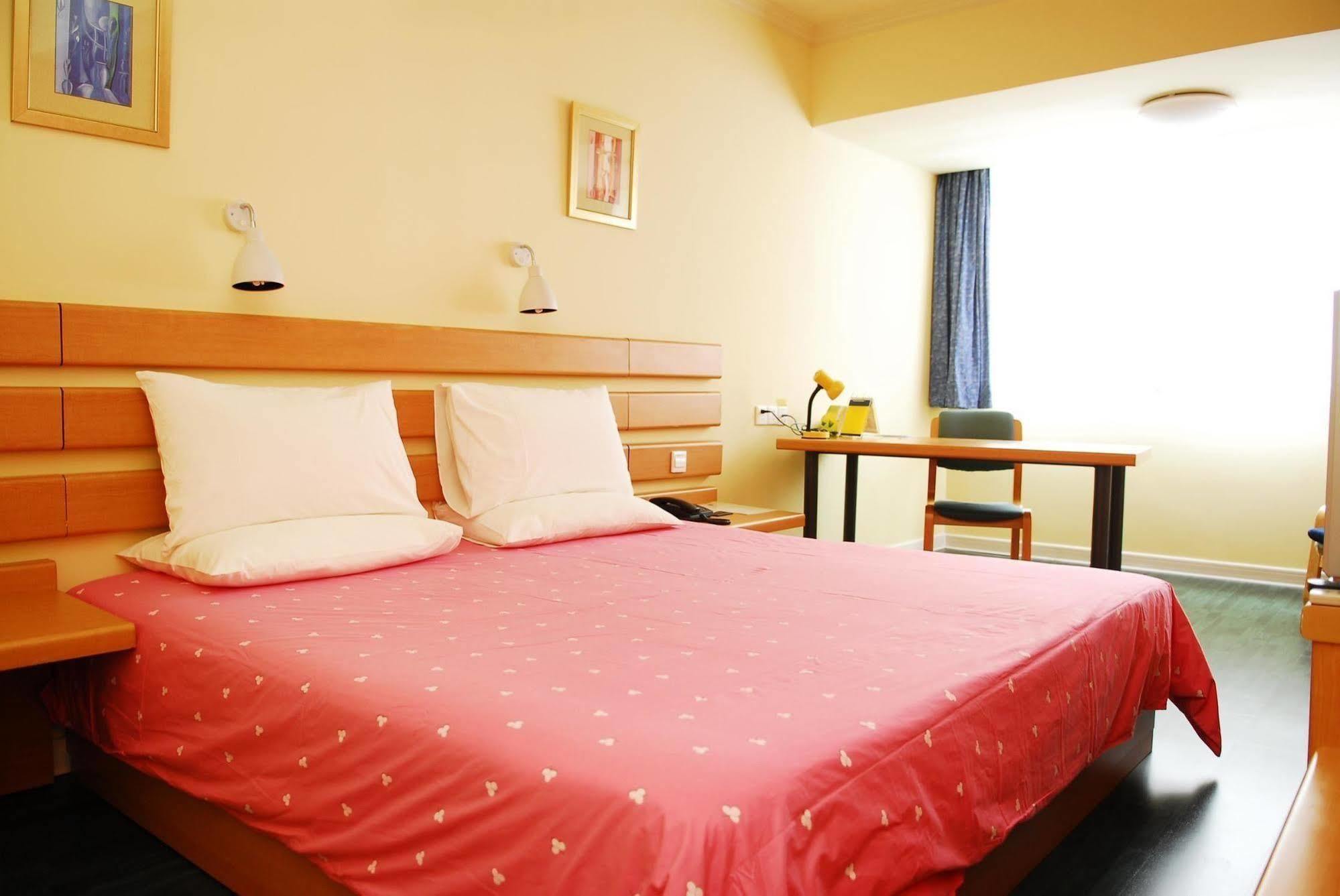 Home Inn Changchun Dajing Road Ouya Outlets Kültér fotó