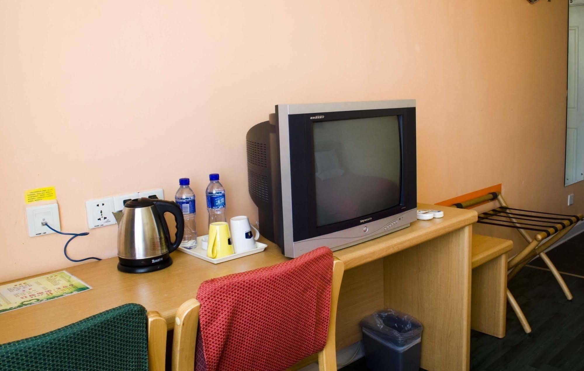 Home Inn Changchun Dajing Road Ouya Outlets Kültér fotó